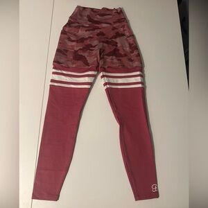 Bombshell thigh high camo scrunch leggings